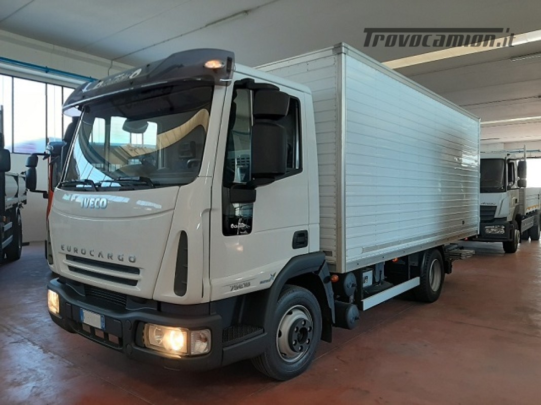 Iveco Eurocargo 75E18   anno 2007 - Passo 3330 - Furgone e sponda