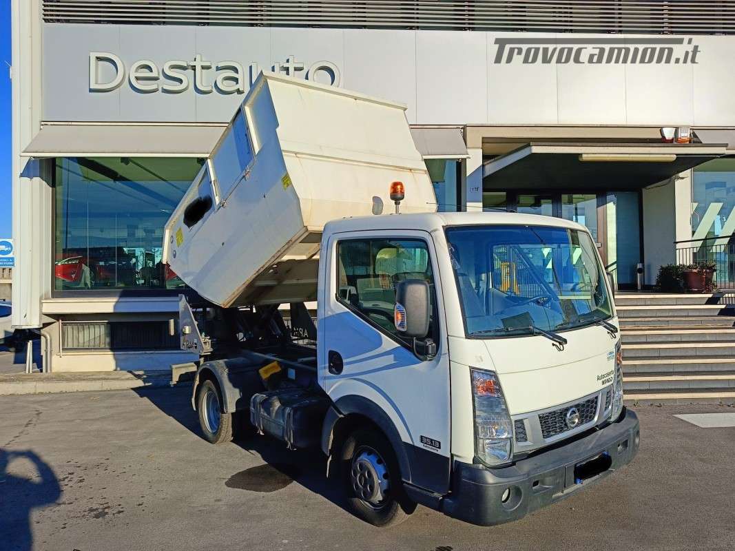 NISSAN CABSTAR NT 400 X RIFIUTI usato a Ravenna - De Stefani Group