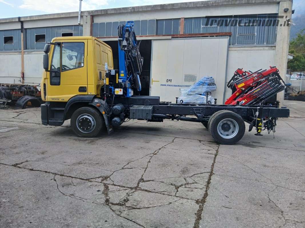 EUROCARGO 120E28P  Machineryscanner