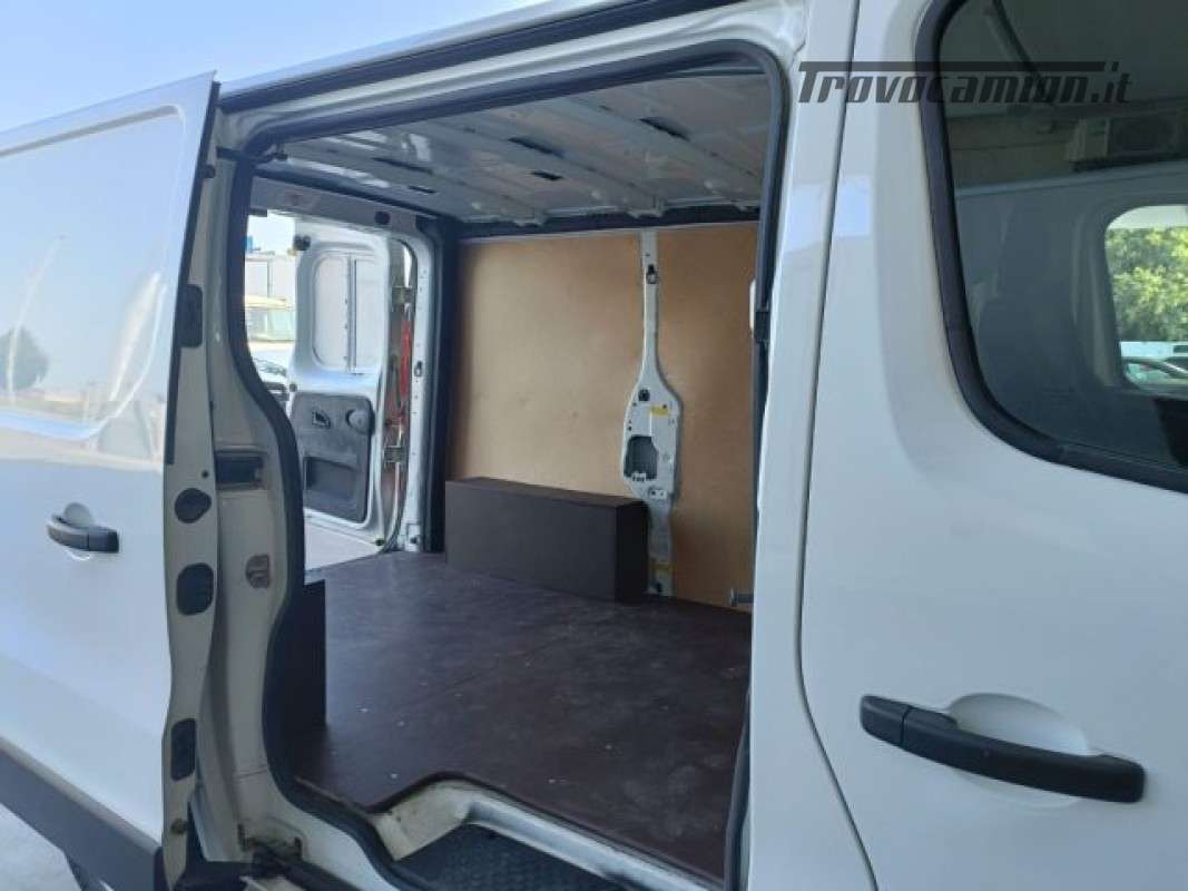 trafic  RENAULT TRAFIC FURGONE L1 H1  Machineryscanner