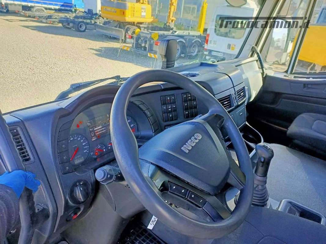 STRALIS AD 260S31 XP  Machineryscanner