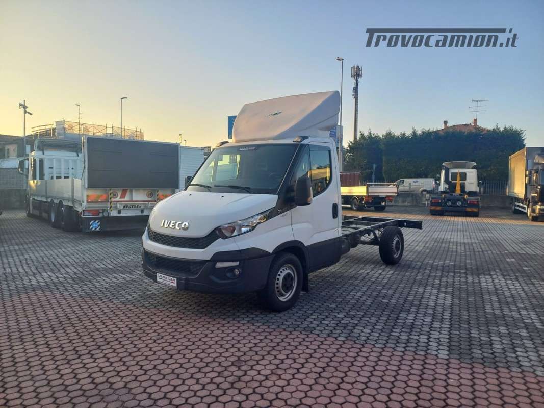 IVECO DAILY 35S15  Machineryscanner